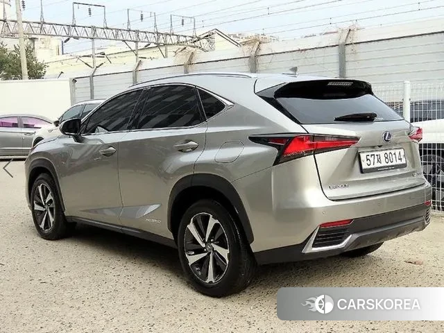 Lexus NX300h id 3622241 из Кореи 13