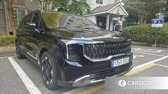 Kia The New Carnival 4th Generation 2024 Черный из Кореи, фото 3