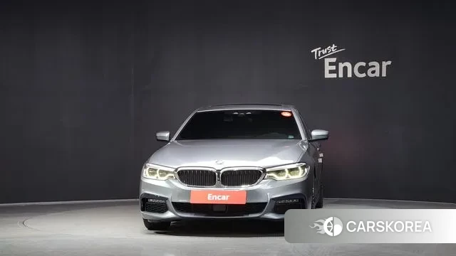 BMW 5 Series (G30) id 3578235 из Кореи 13