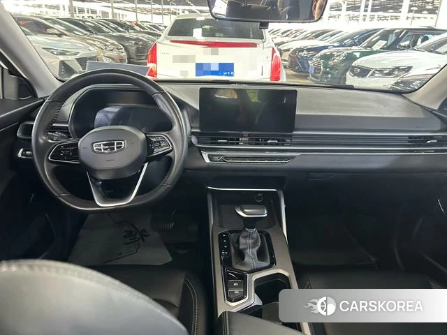 Geely Automobile Emgrand 2023 Белый из Китая, фото 3