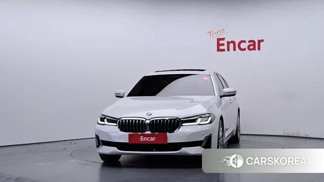 BMW 5 Series (G30) id 3438464 из Кореи 13