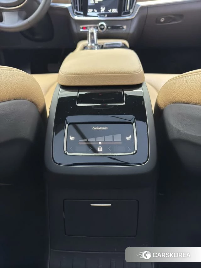 Volvo S90 PHEV id 4254384 из Китая 9