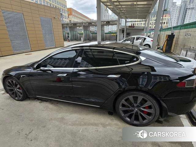 Tesla Model S id 4785312 из Кореи 13