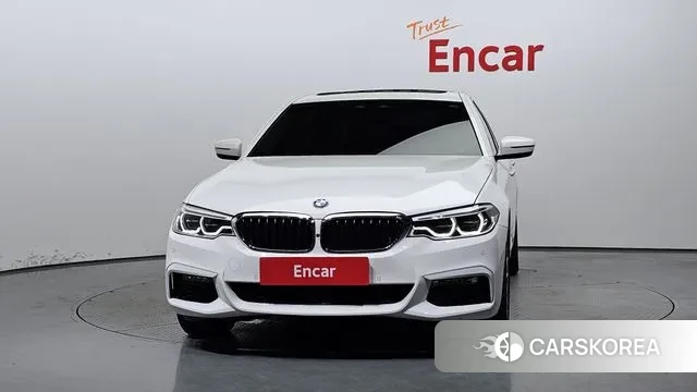 BMW 5 Series (G30) id 3004764 из Кореи 13