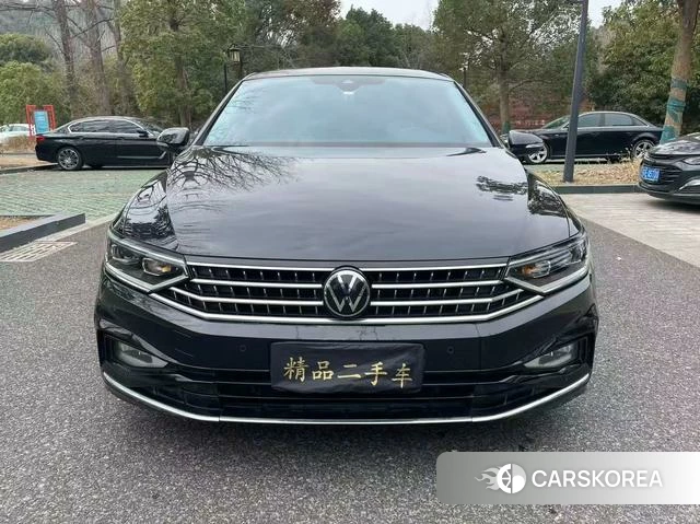 Volkswagen Magotan 2023 Черный из Китая, фото 3