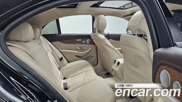Mercedes-Benz E-Class W213 id 2573997 из Кореи 13