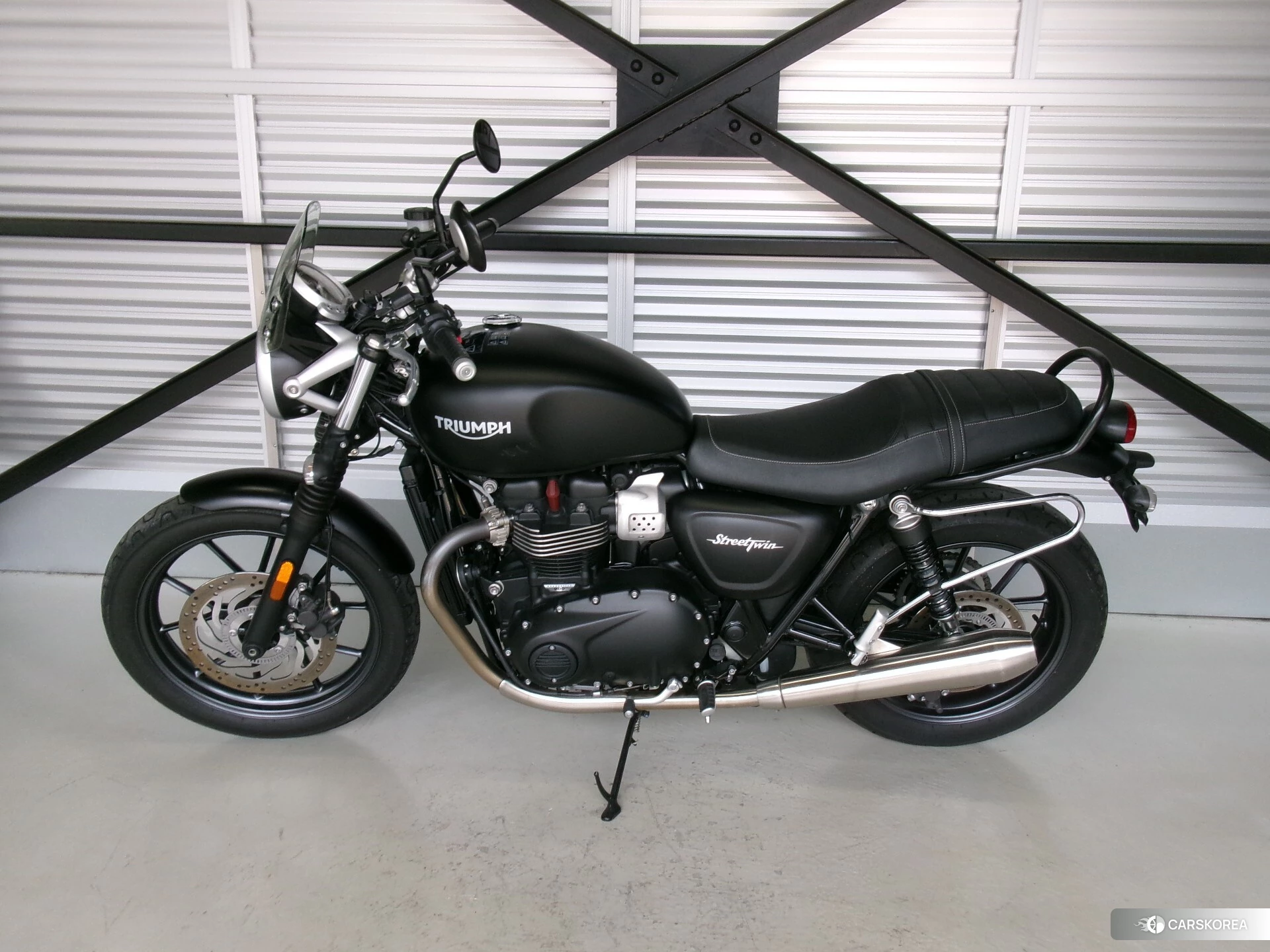Triumph STREET TWIN 2017 из Японии, фото 3