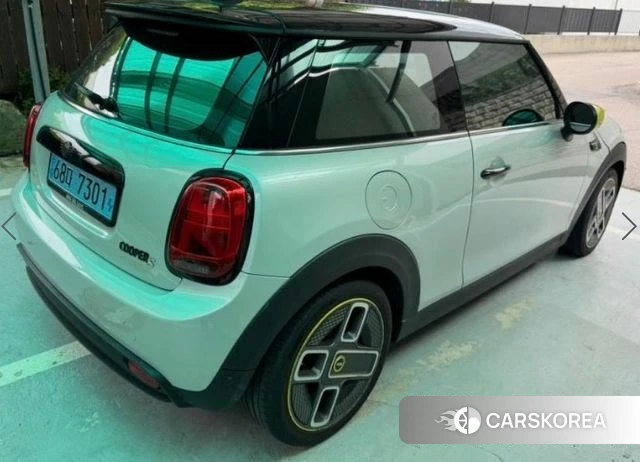 Mini Cooper Electric 2022 Серебристо-серый из Кореи, фото 3