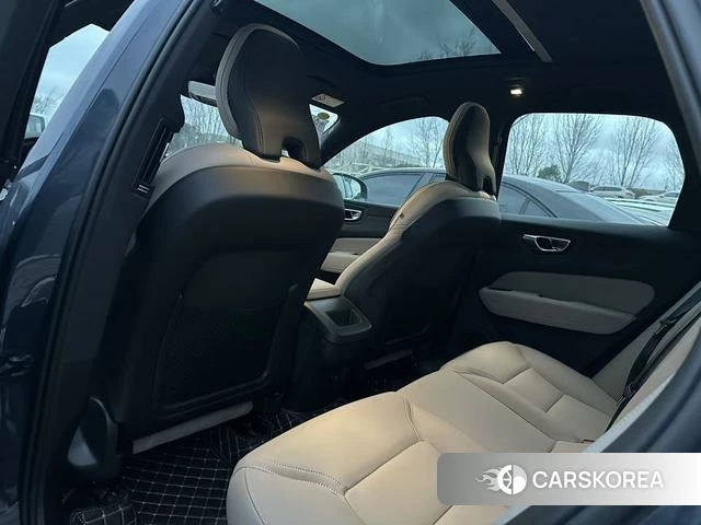 Volvo XC60 2025 Синий из Китая, фото 3