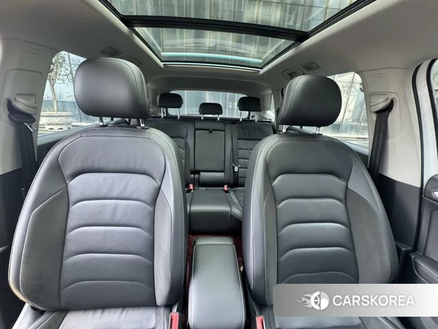 Volkswagen Tiguan L id 4254763 из Китая 9