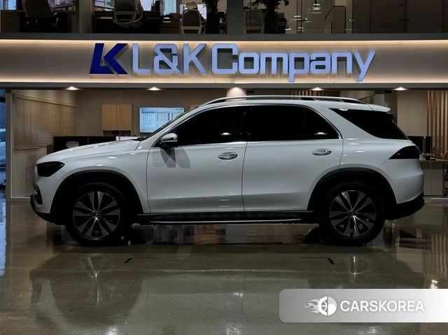 Mercedes-Benz GLE-Class W167 2026 Белый из Кореи, фото 3