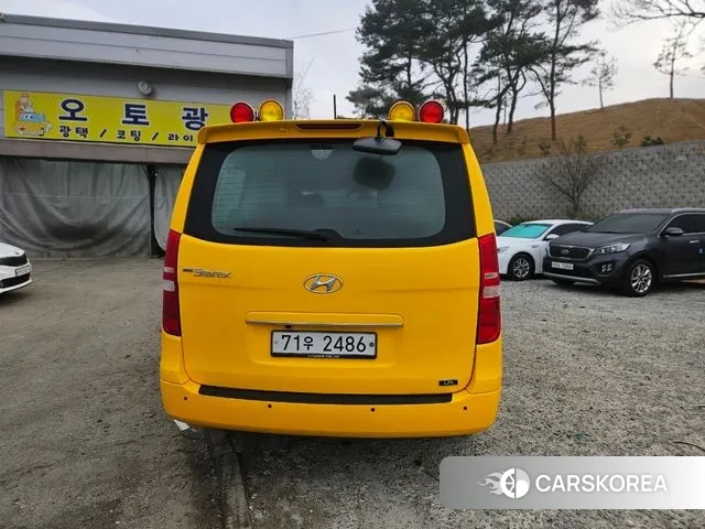 Hyundai The New Grand Starex id 3198653 из Кореи 10