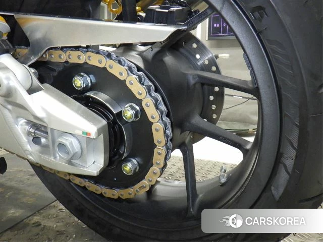 Проданный Honda CB1300SF SP id 3996673 из Японии, фото 17