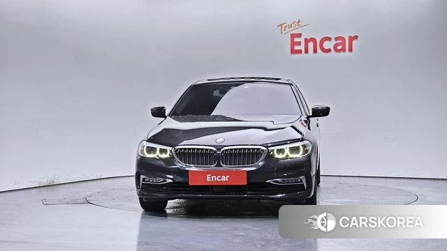 BMW 5 Series (G30) id 3924831 из Кореи 13