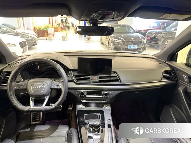 Audi Q5L id 4300345 из Китая 11