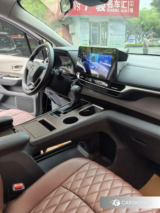 Toyota Saina id 4263550 из Китая 19