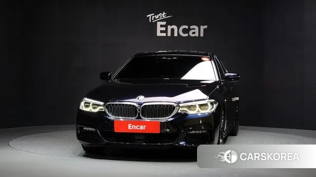 BMW 5 Series (G30) id 3284059 из Кореи 13