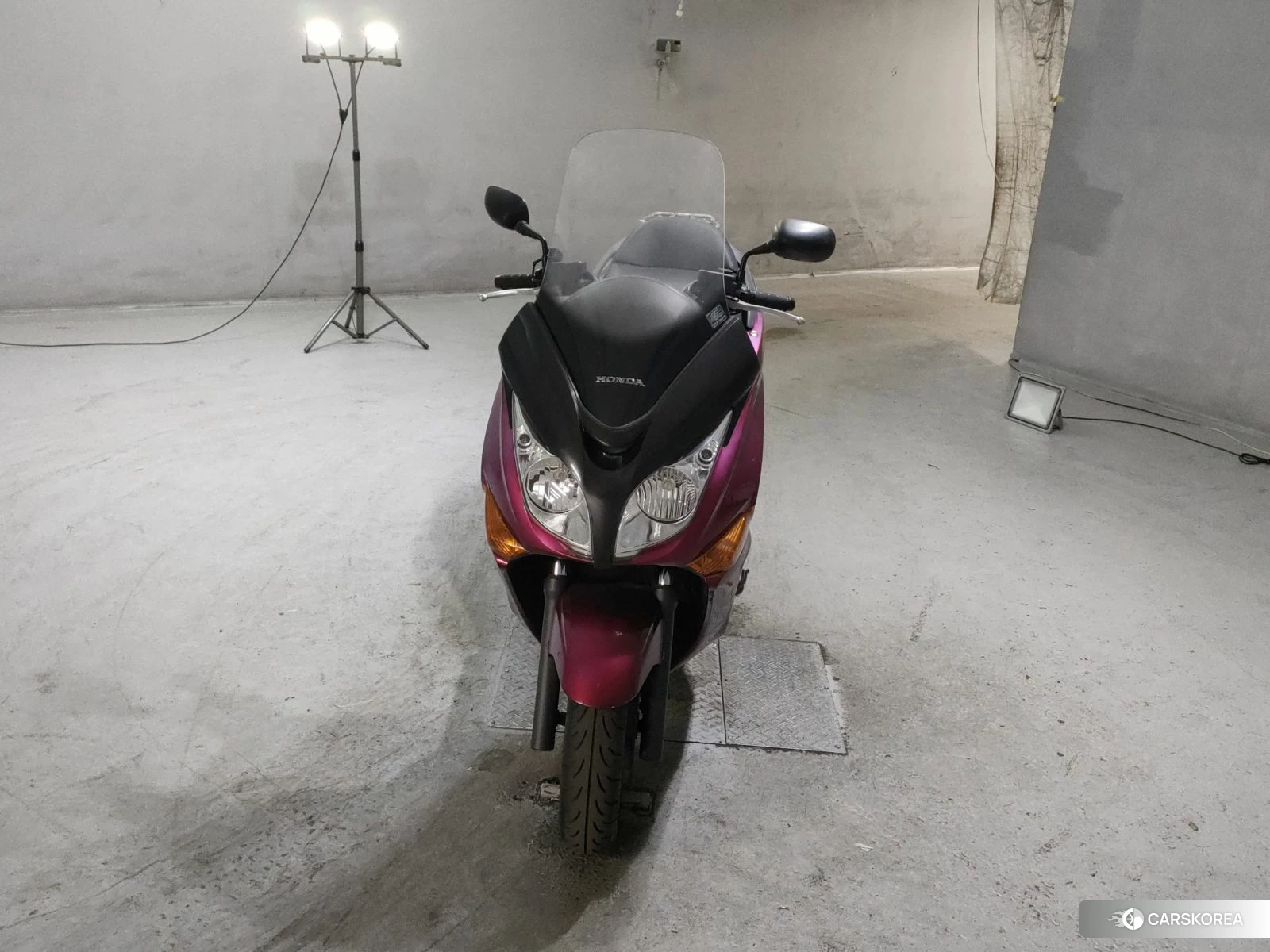 Проданный Honda SILVER WING 400 GT 2015 из Японии, фото 5