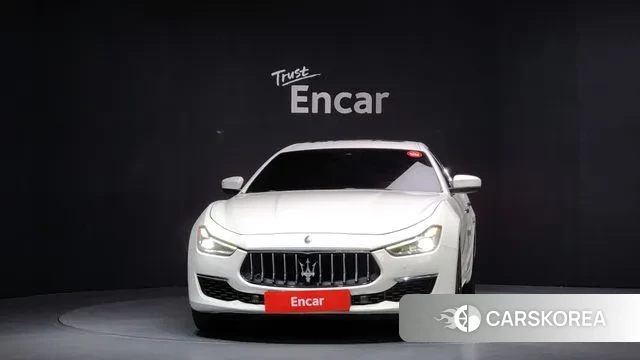 Maserati Ghibli id 3698772 из Кореи 13