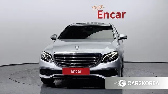 Mercedes-Benz E-Class W213 id 3386284 из Кореи 13