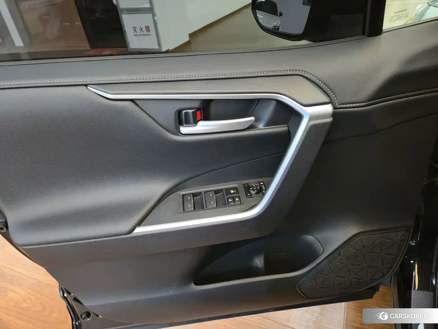 Toyota Wildlander id 4655073 из Китая 15