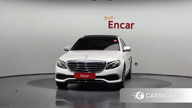 Mercedes-Benz E-Class W213 id 3396572 из Кореи 13