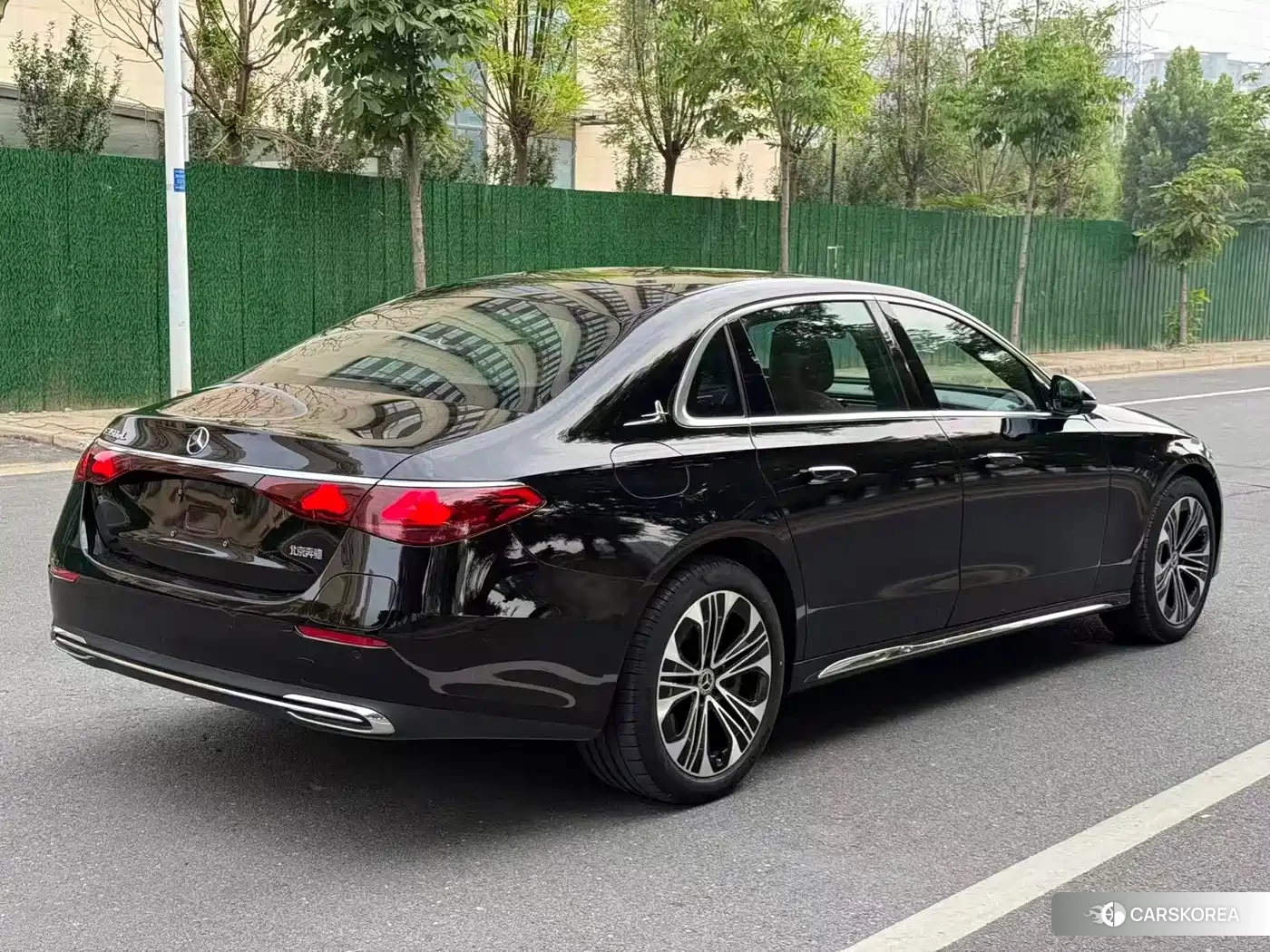 Mercedes-Benz E-Class 2024 Черный из Китая, фото 3