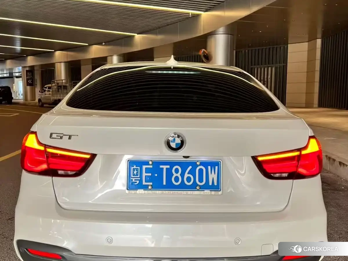 BMW 3 series GT 2021 Белый из Китая, фото 3