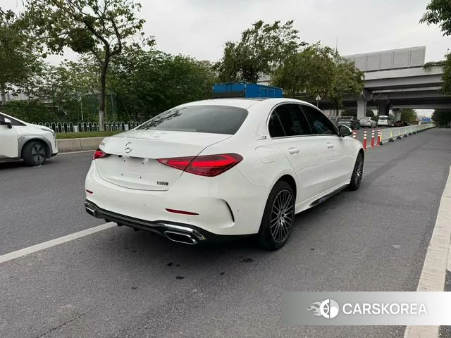 Mercedes-Benz Class C 2024 Белый из Китая, фото 3