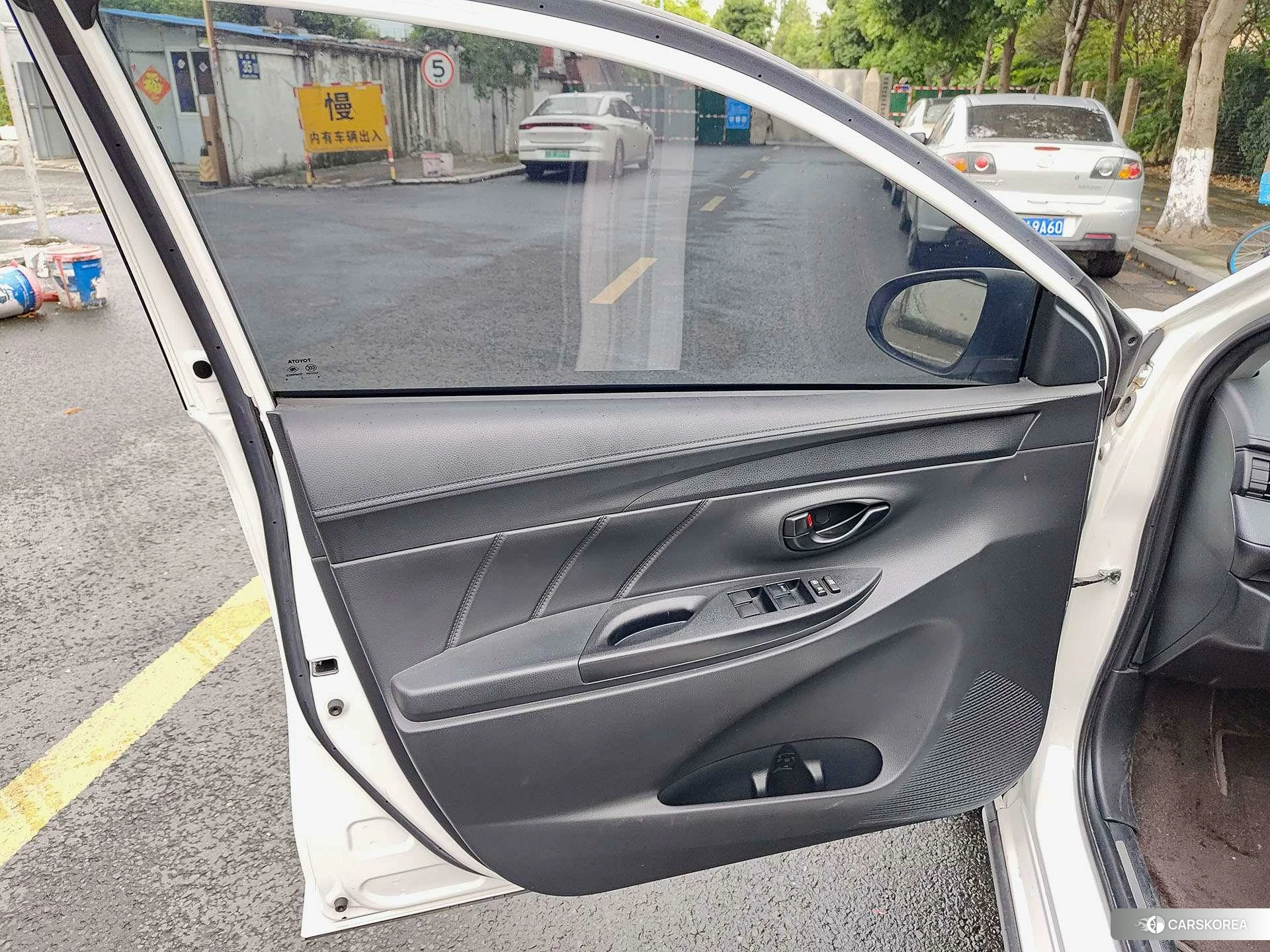 Toyota YARIS L Zhixuan 2021 Белый из Китая, фото 4