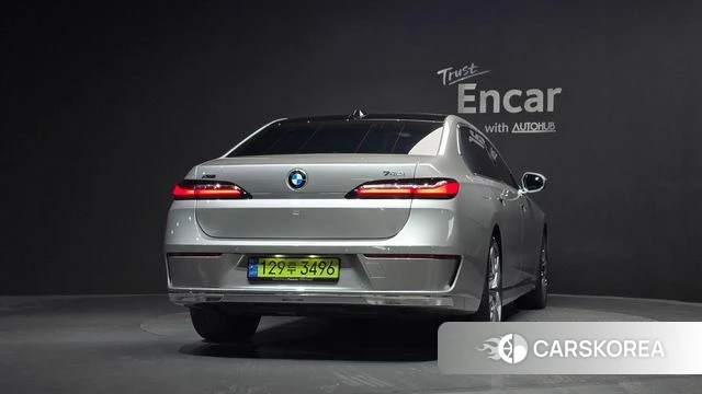 BMW 7 Series (G70) id 4565918 из Кореи 23