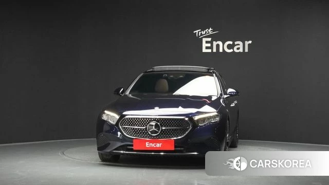 Mercedes-Benz E-Class W214 id 4468623 из Кореи 23