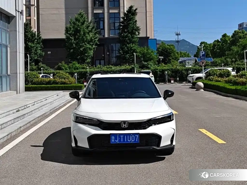 Honda Civic 2025 Белый из Китая, фото 3