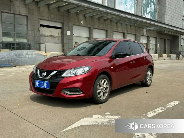 Nissan TIIDA 2021 Красный из Китая, фото 3