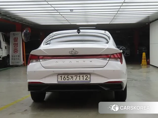 Hyundai Avante Hybrid (CN7) id 3659967 из Кореи 13