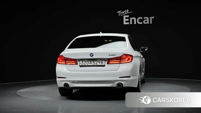 BMW 5 Series (G30) id 4708279 из Кореи 23