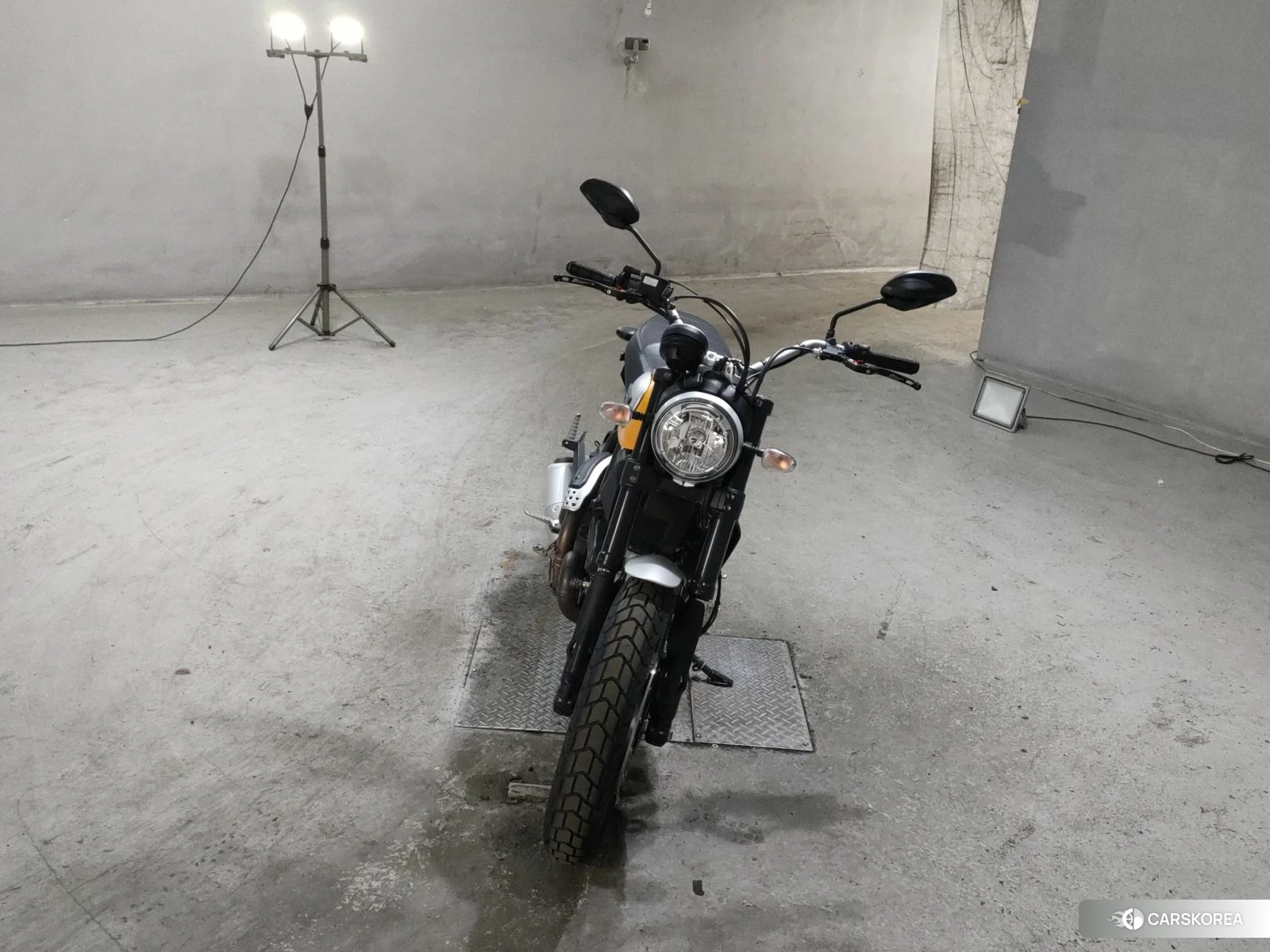 Ducati SCRAMBLER CLASSIC 2015 из Японии, фото 4