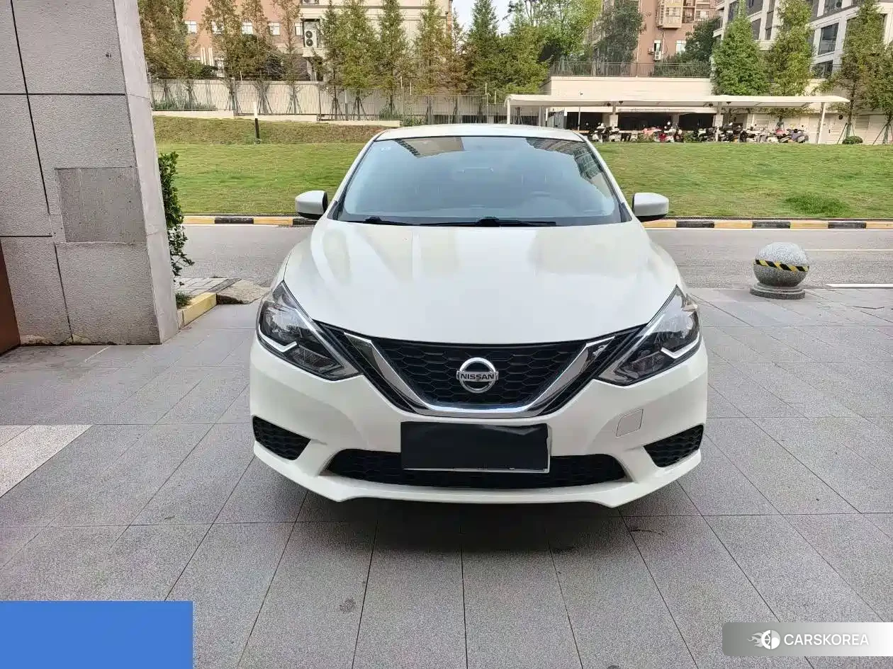 Nissan Sylphy 2022 Белый из Китая, фото 3