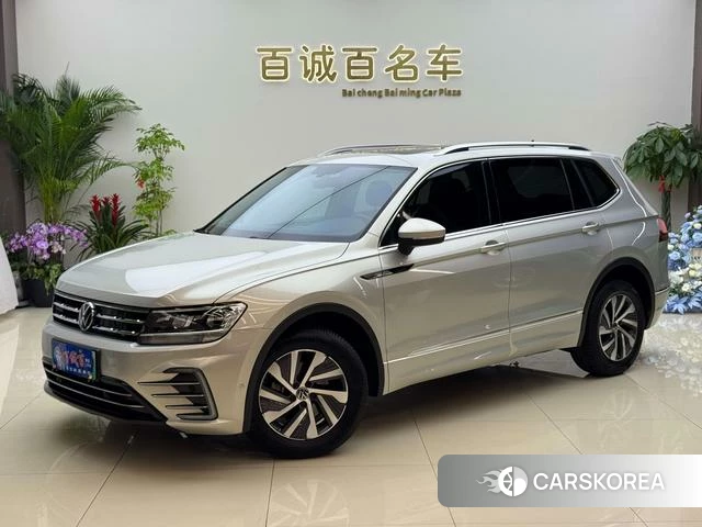 Volkswagen Tiguan L PHEV id 4209979 из Китая 10