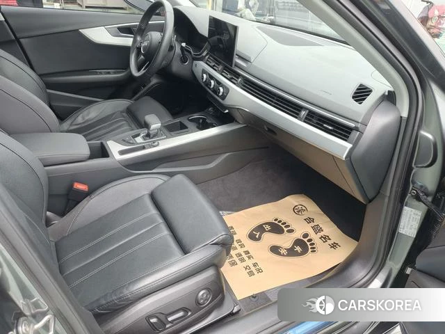 Audi A4L id 4328992 из Китая 16