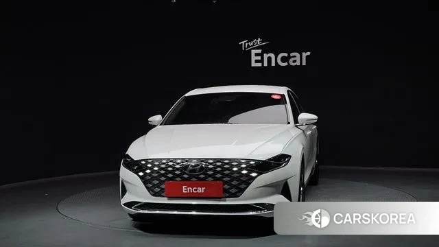 Hyundai The New Grandeur IG id 3483410 из Кореи 13