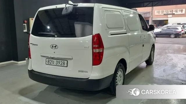 Hyundai The New Grand Starex id 3593157 из Кореи 10