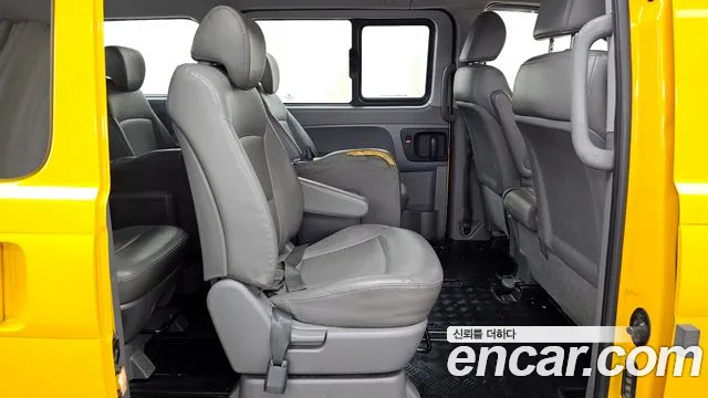 Hyundai The New Grand Starex id 2729635 из Кореи 13