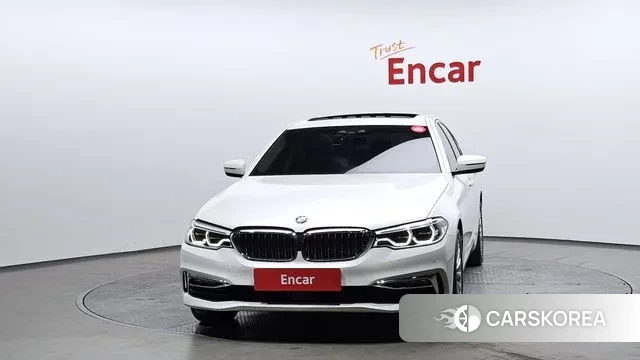 BMW 5 Series (G30) id 3547115 из Кореи 13