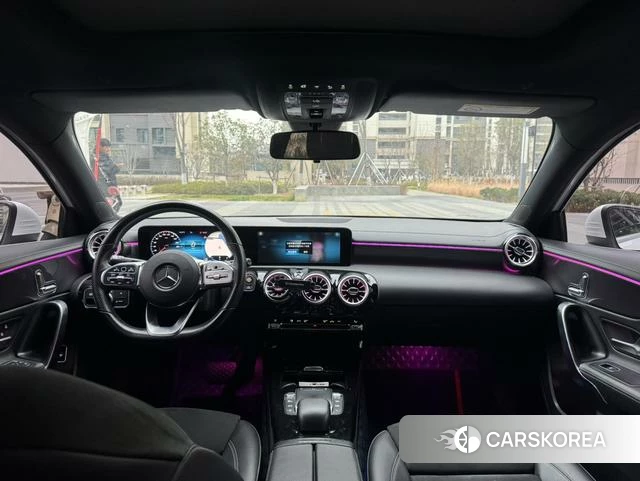 Mercedes-Benz Class A 2023 Белый из Китая, фото 6