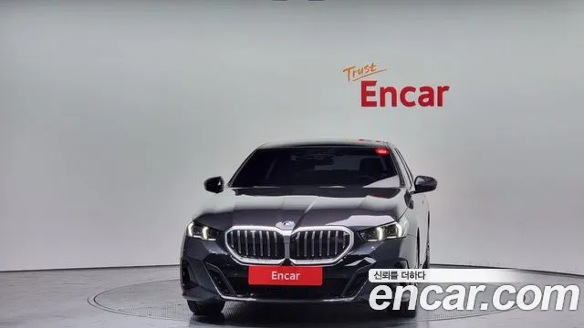 BMW 5 Series (G60) id 2527390 из Кореи 13