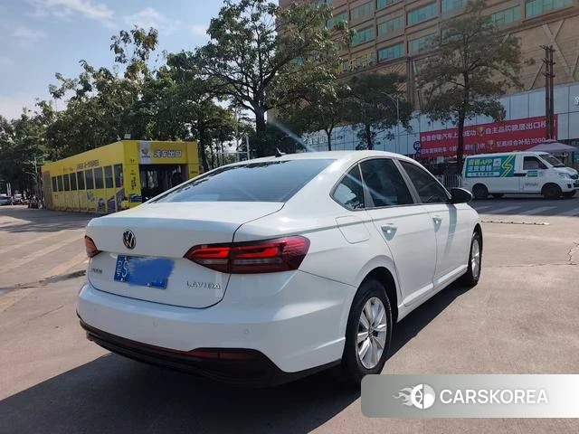 Volkswagen Lavida 2022 Белый из Китая, фото 3