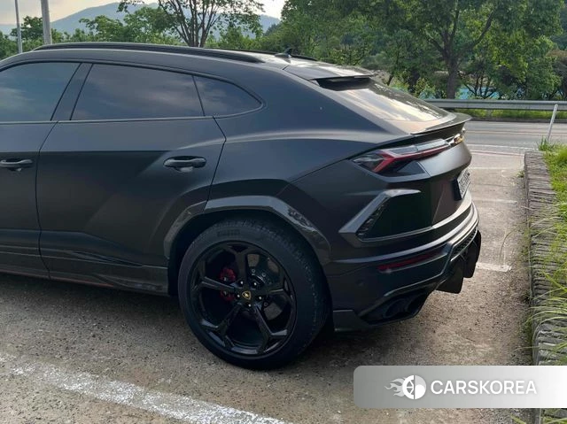 Lamborghini Urus 2019 Черный из Кореи, фото 5