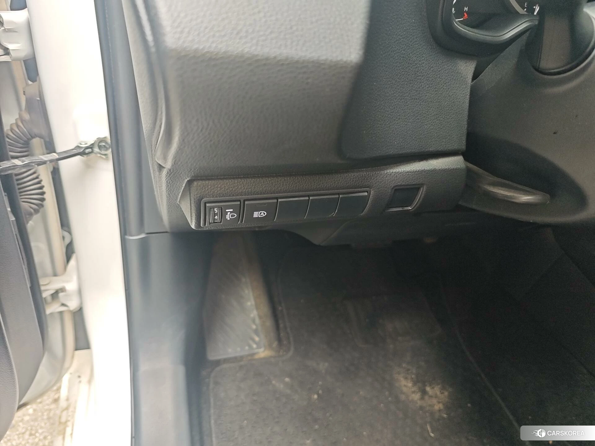 Toyota Corolla id 4486359 из Китая 14