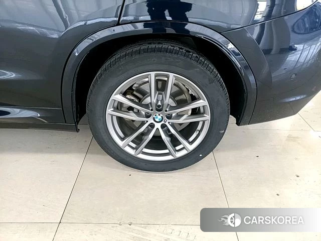 BMW X3 id 4273536 из Китая 13